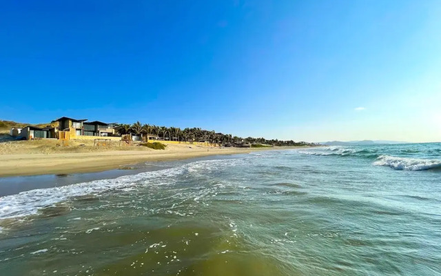 DIEM Vichayito Beachfront Eco-Luxury