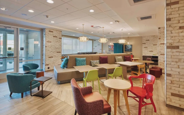 Home2 Suites By Hilton Sacramento At Csus