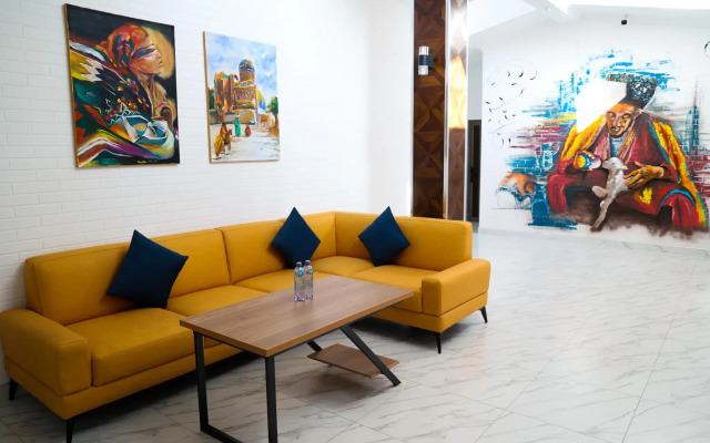 Gosty Hotel