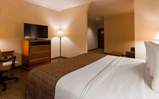 Отель by Best Western Yucca Valley Joshua Tree