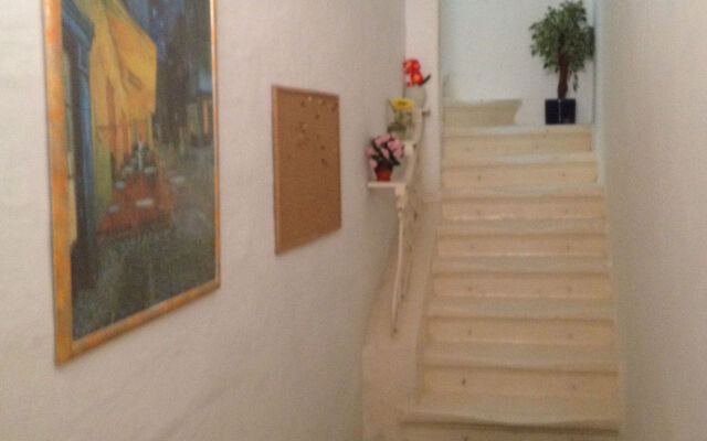 Lee's House Bed & Breakfast Sliema