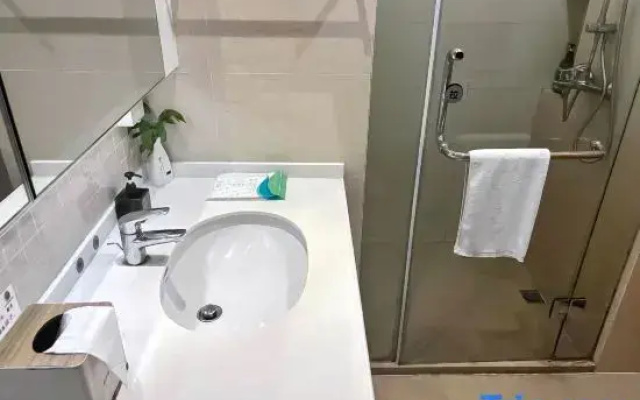 Holiday Inn Hangzhou Jinsha Lake