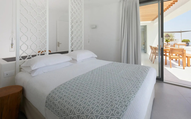 Kamini Santorini Luxury Villas