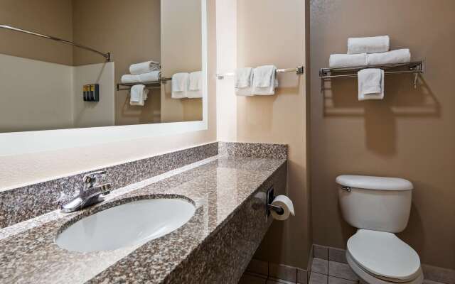 Best Western Plus Russellville Hotel & Suites