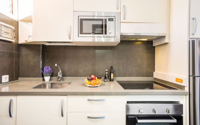 926. Seafront Studio with Fabulous View of las Americas