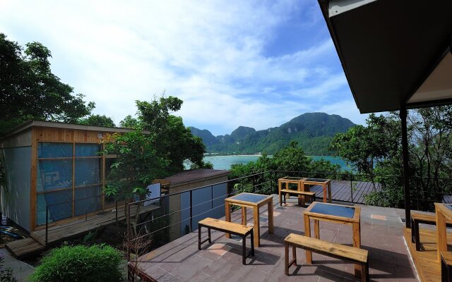 Phi Phi Sea Sky Resort