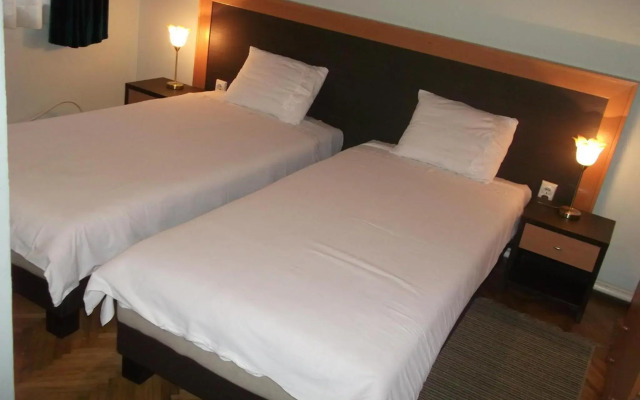 Hotel Vila Silia