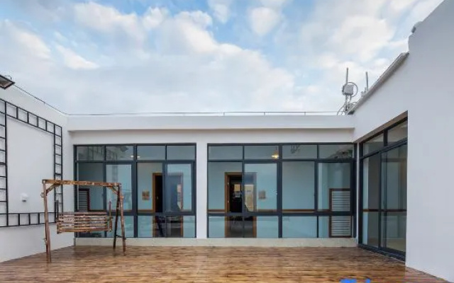 Sanya Xiamohuahua Homestay (Dadonghai Branch)