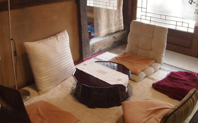 Ogamul Guesthouse