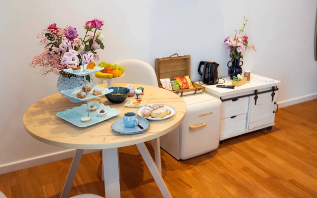 Mareluna Rooms