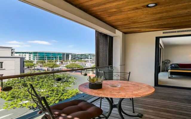 Enormous One Bedroom Beauty In Cbd! Free Parking