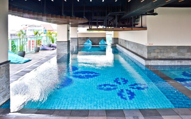 Fancy And Nice Studio At Tamansari La Grande Apartment