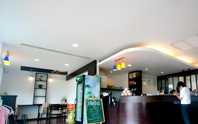 I Hotel