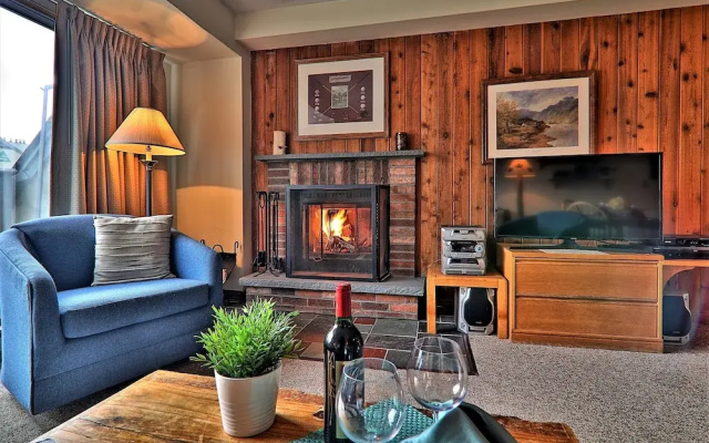 Mg 3c12 - Great Location! Hot Tub/Sauna/Gym/Pool. Yay!