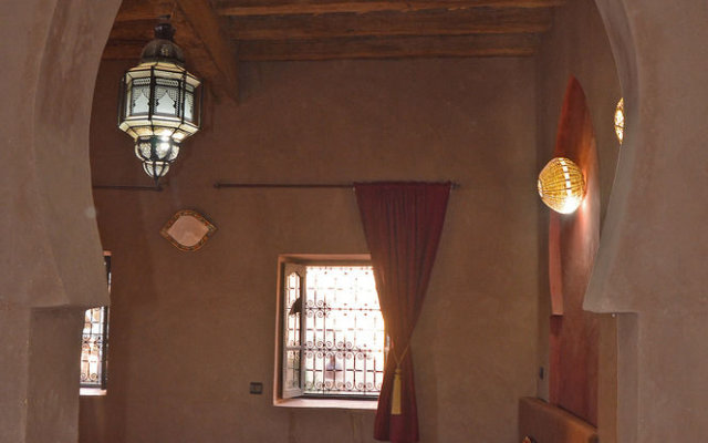 Hotel kasbah sahara services