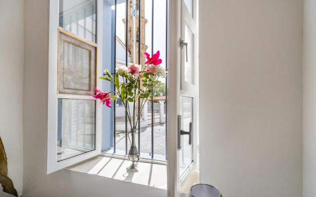 To Hani - Kamara Maisonette