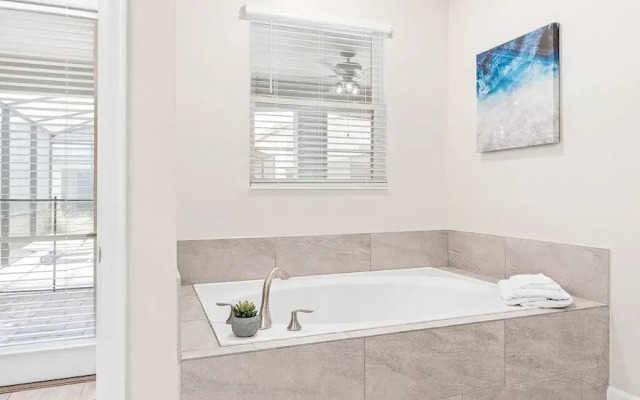 Storey Lake Pool Villa 2864
