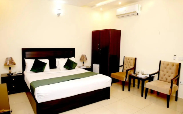 Hotel Mall INN