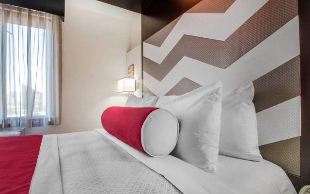The Vue Hotel, Ascend Hotel Collection