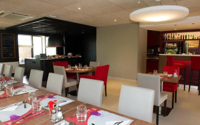 Hôtel Campanile Reims Ouest - Tinqueux