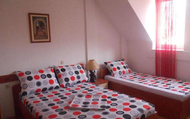 Nikolic Apartments - Ohrid City Centre