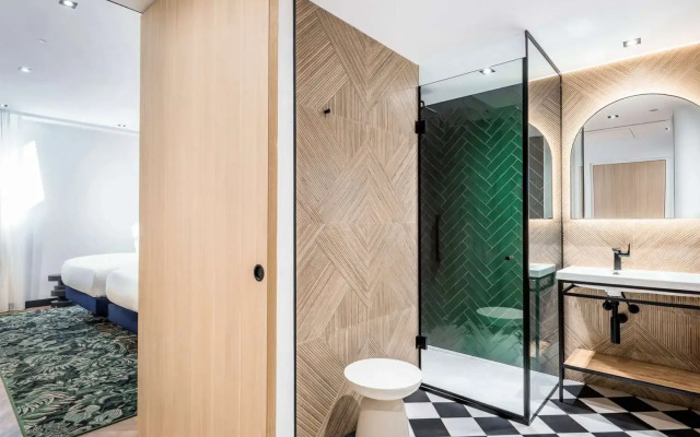 DoubleTree by Hilton Nice Centre Iconic