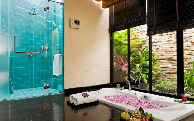 The Nouveau Chumphon Beach Resort & Golf