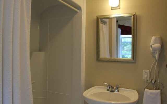 Tulips and Thistle Bed & Breakfast