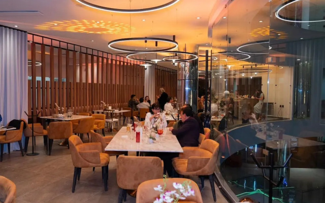 Hotel Casino Grand Vía Dorada