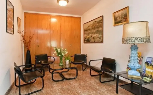 Hostal Tropical