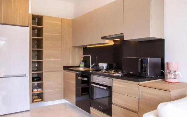 Serene Flat w Sea and Nature View in Kusadasi