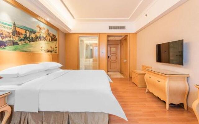 Vienna Hotel Foshan Airport