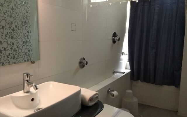 JK Rooms 127 Hotel Parashar Check In