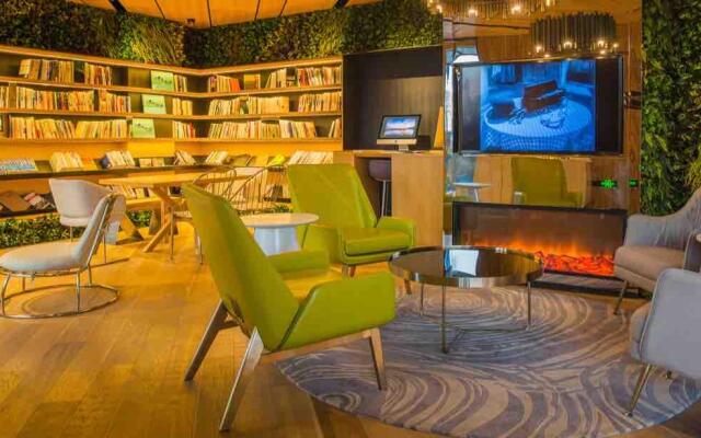 Atour Hotel Hangzhou Canal