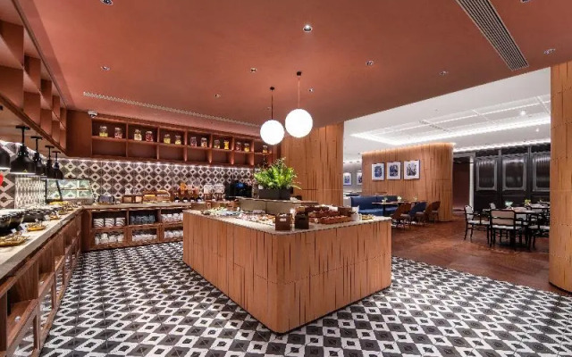 Intercity Hotel Shanghai Xizang South Road