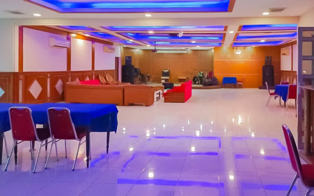 Urbanview Hotel Crown Tasikmalaya by RedDoorz