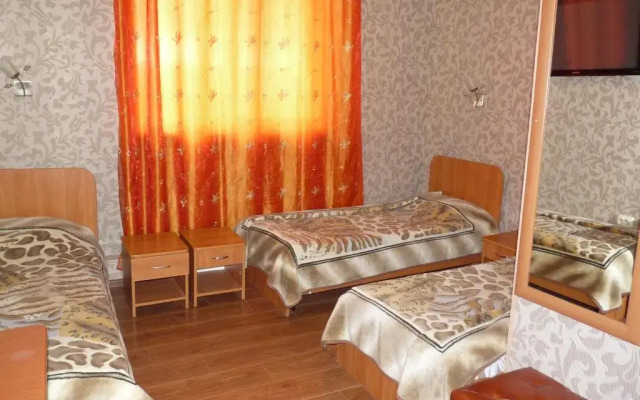 Tutsi Hotel