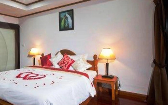 Lipa Bay Resort