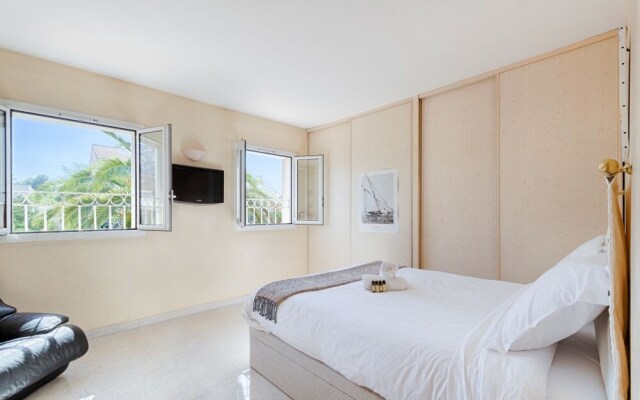 Beautiful Villa Between City, Sea and Calanques!