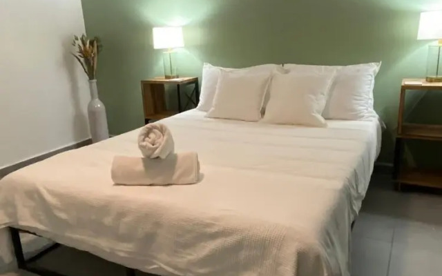 Sea Breeze Tunnel Hideaway 3