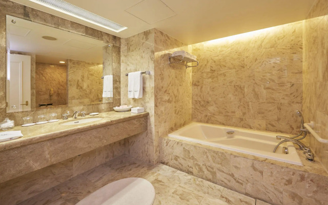 Okura Tokyo Bay Hotel