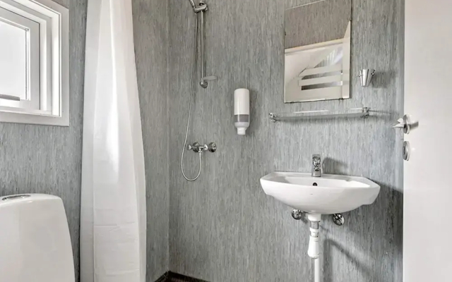 6 Person Holiday Park Home in Malling