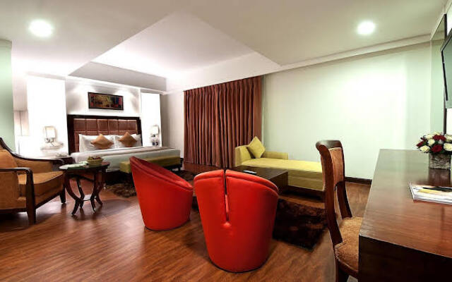 Hotel Golden View BY OYO Rooms