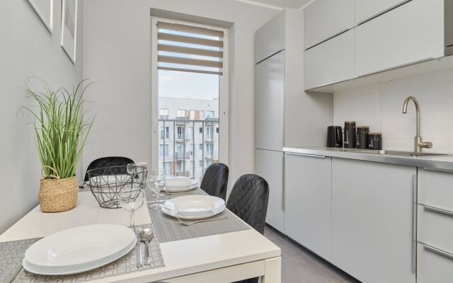 Apartment Zakladowa by Renters