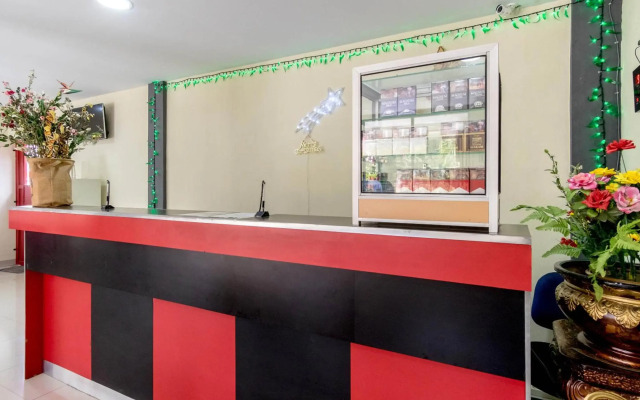 Super OYO 283 Helvetia Residence