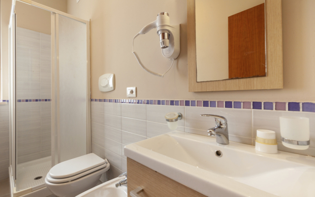 Alba Holiday Hotel & Residence