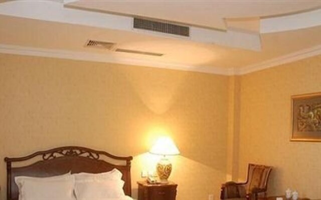 Lin Fuxin International Hotel