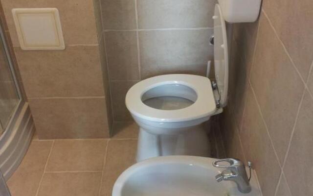 Anna 2 bedrooms 2 bathrooms 4 bikes