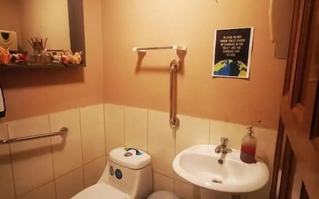 Toucan Hostel
