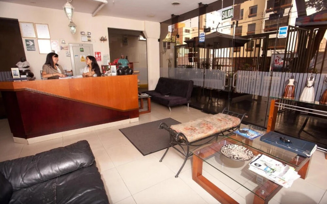 Hotel El Farolito
